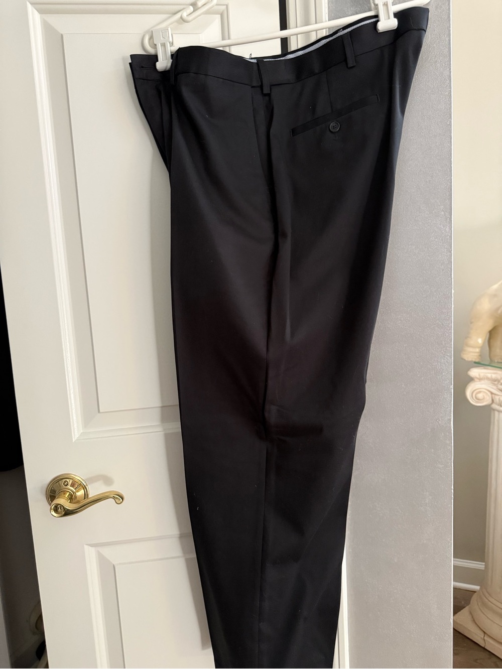 Haggar Black Flat-Front Dress Pants